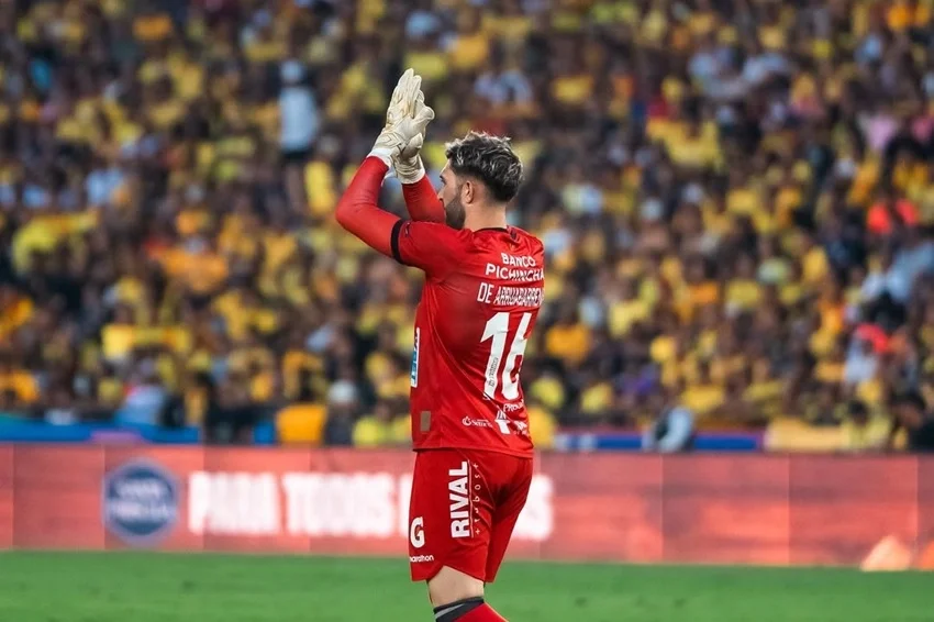 img of ¡EL ÍDOLO PIERDE A SU GUARDAMETA! Ignacio de Arruabarrena: “Me voy orgulloso y feliz”